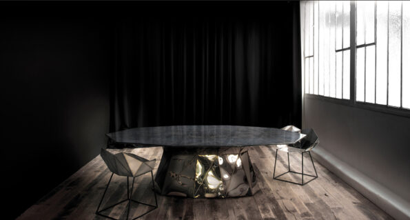 Table Parallax de Julian Mayor, design de collection contemporain