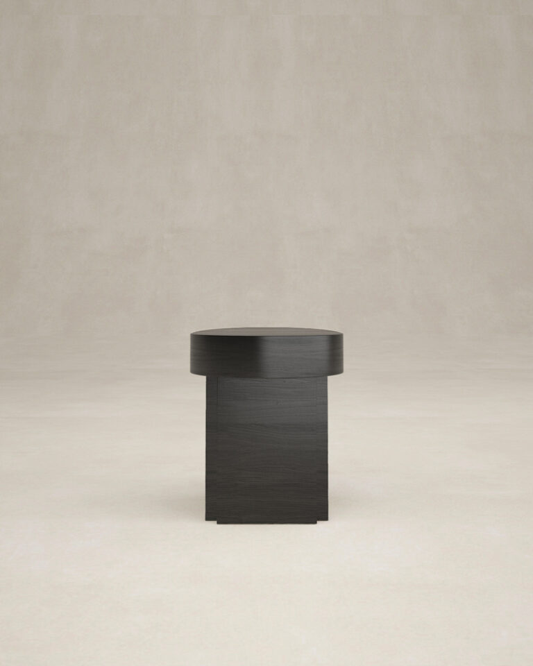 Commedia-side-table-oak-francesco-Balzano-Kolkhoze-1
