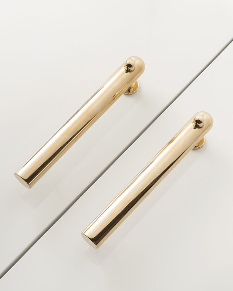 Handle-Clou-gold-Martin-Masse-Kolkhoze-1