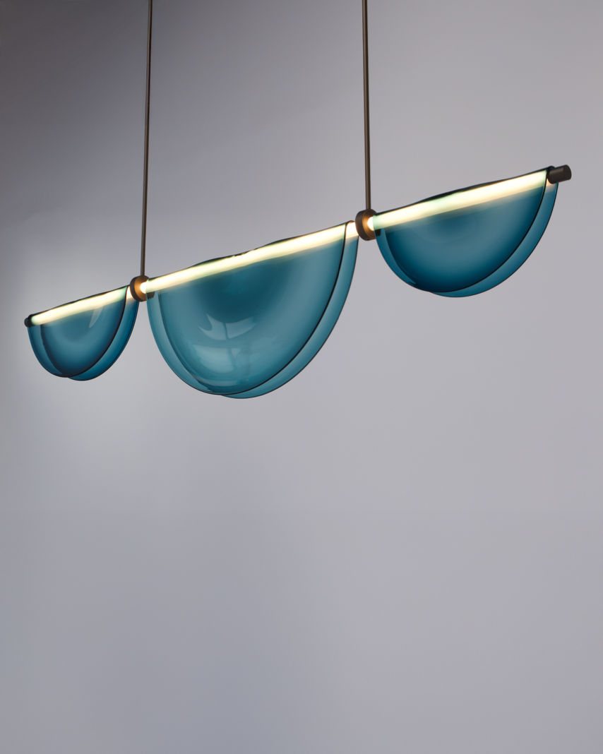 Cive-blue-chandelier-Jérémy-Maxwell-Kolkhoze-1