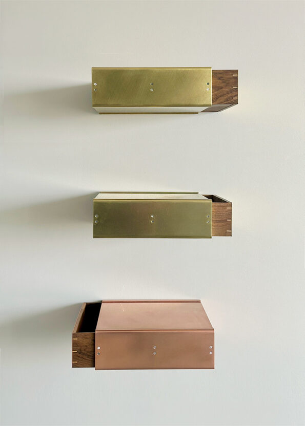 Thomas Shelf Louis floating shelves - Kolkhoze