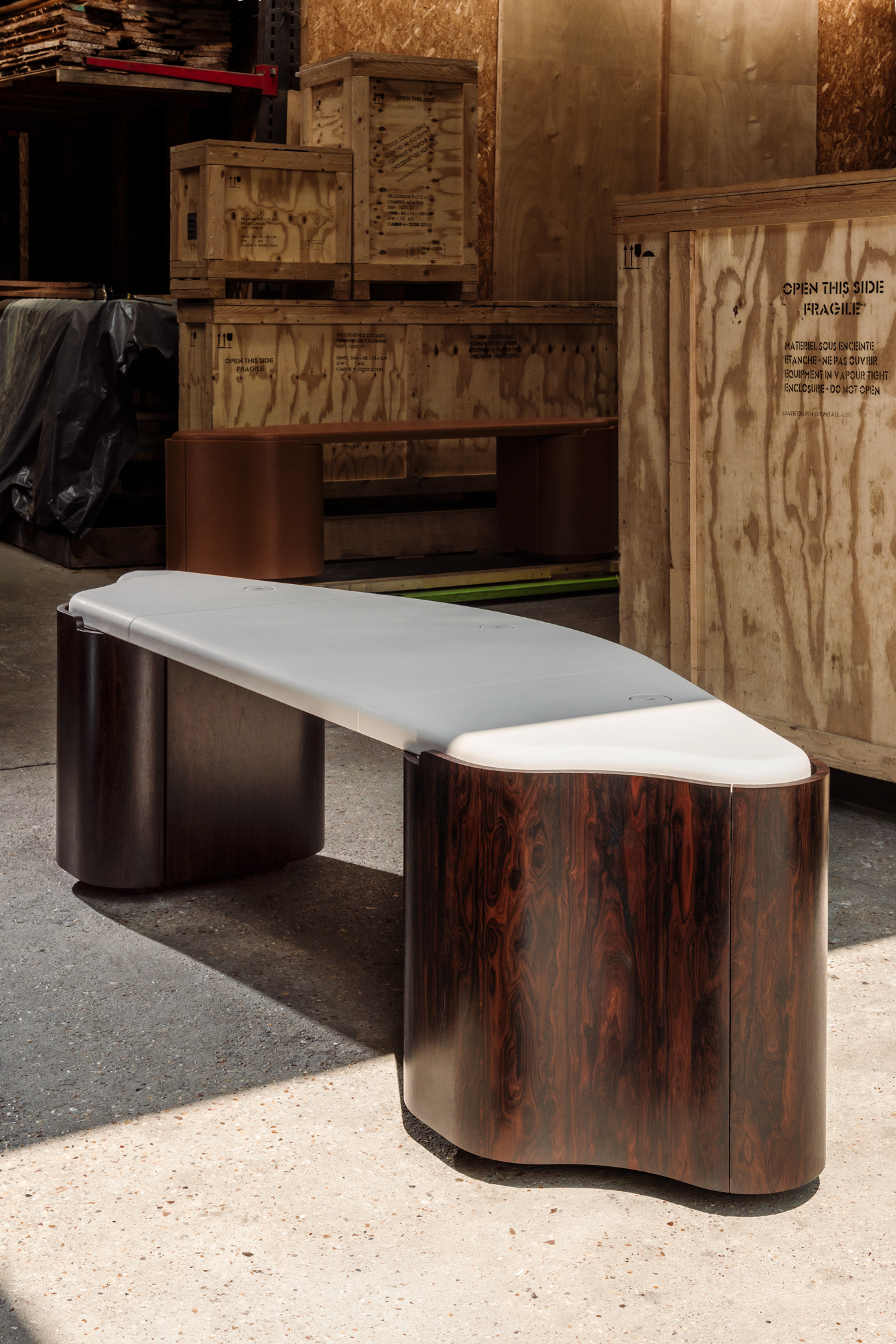 Ippico-II-desk-Martin-Masse-kolkhoze-