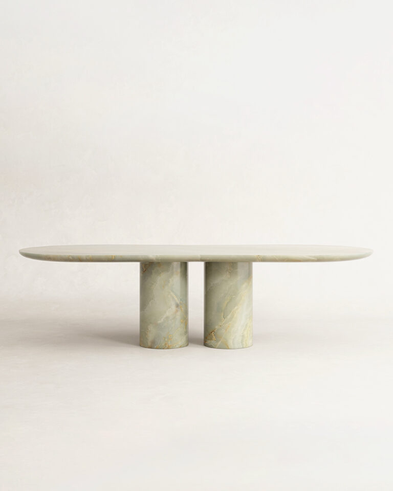 Ippico_2-leather-dining-table-01-Martin_Masse-Kolkhoze-1-bis