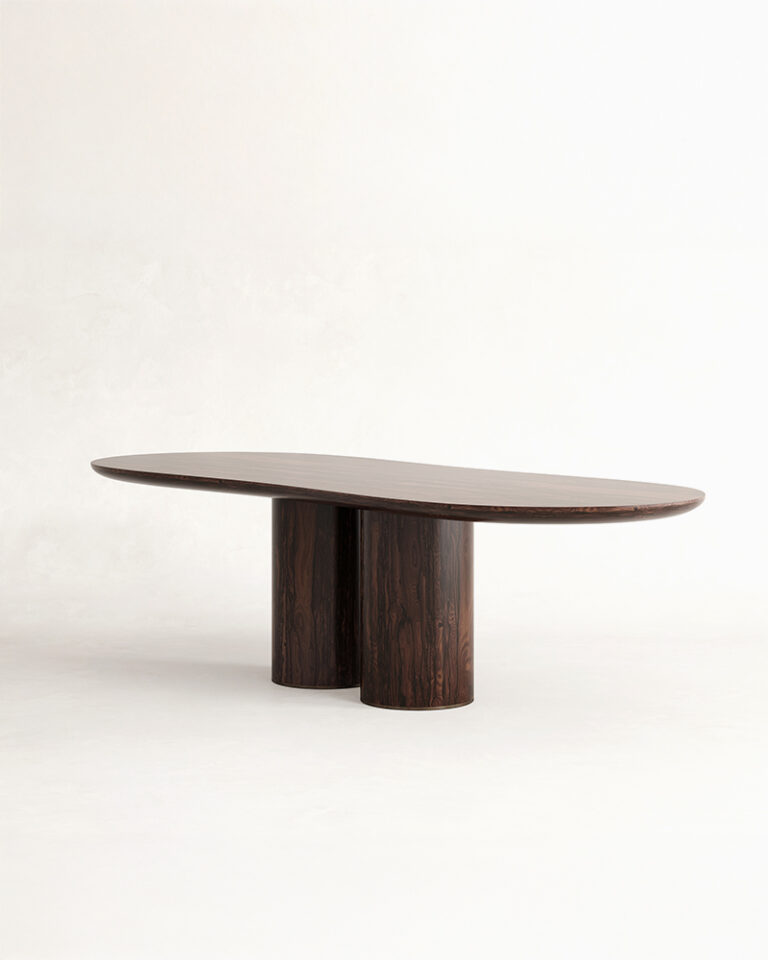 Ippico_2-ziricote-dining-table-01-Martin_Masse-Kolkhoze-2