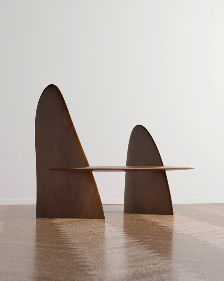 Eon_bench_1720-Arne_Kristian-Kolkhoze-1