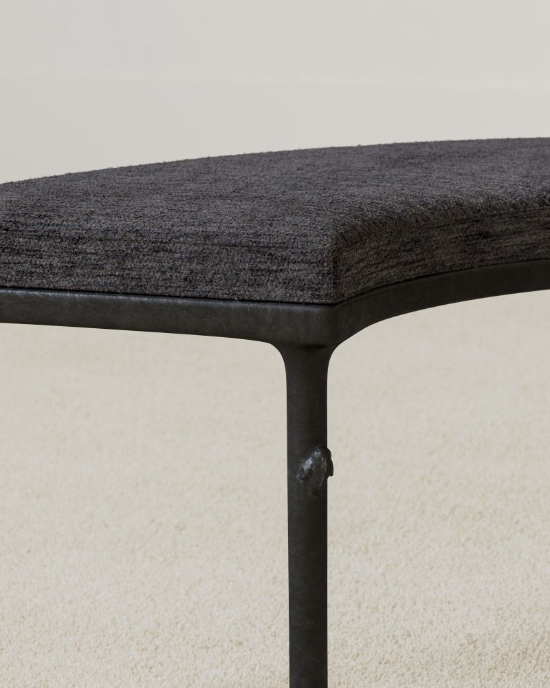 Bench-with-bird-Victor-Guedy-Kolkhoze-2