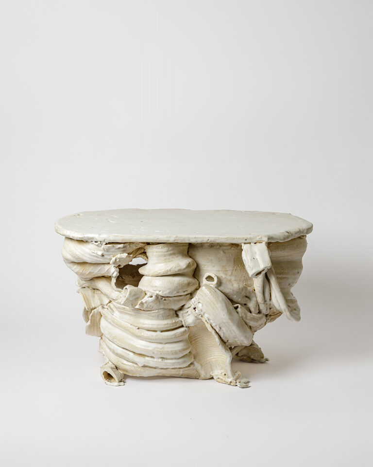 Patrcik-Crulis-coffee-table-emaille-blanc-Kolkhoze (1)