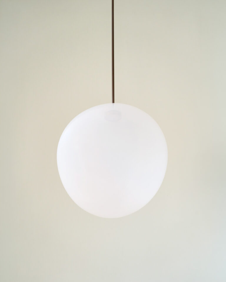 Lychee-lamp-jeremy-maxwell-wintrebert-Kolkhoze-0