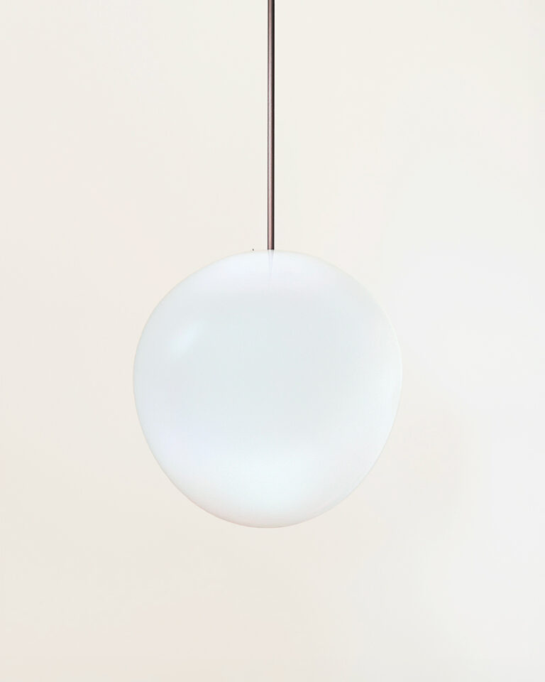 Lychee-lamp-jeremy-maxwell-wintrebert-Kolkhoze-0-TER