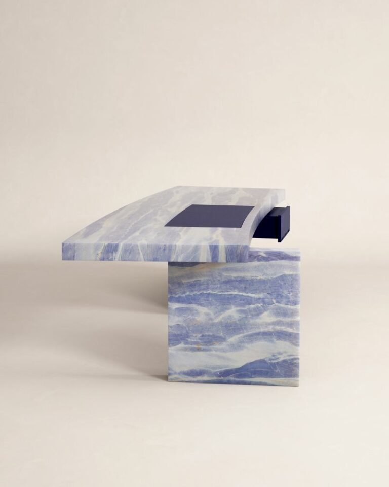 Argos-quatzite-desk-Martin-Massé-Kolkhoze-2