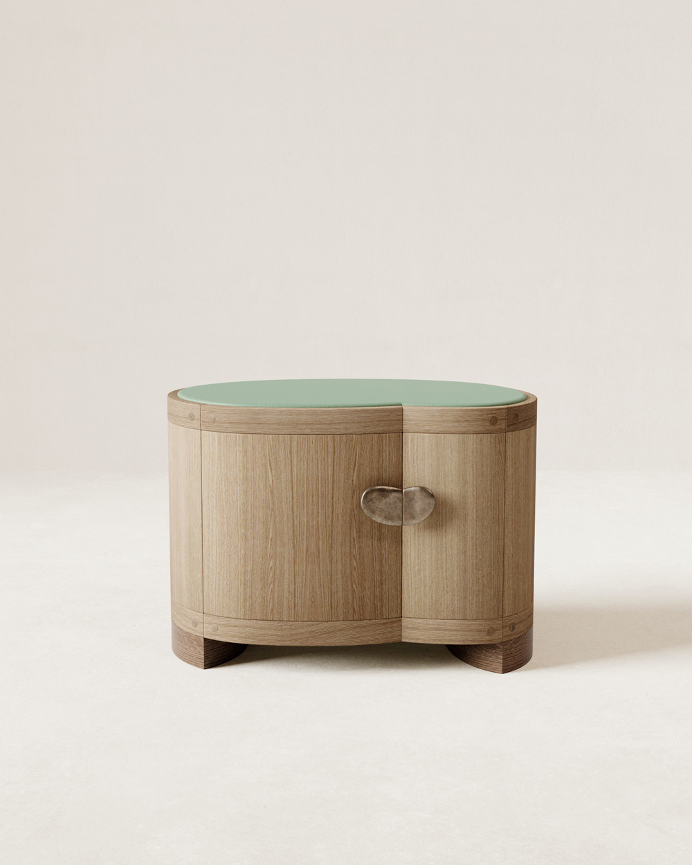 Kong-bedside-green_Hayung_Park-Kolkhoze-2