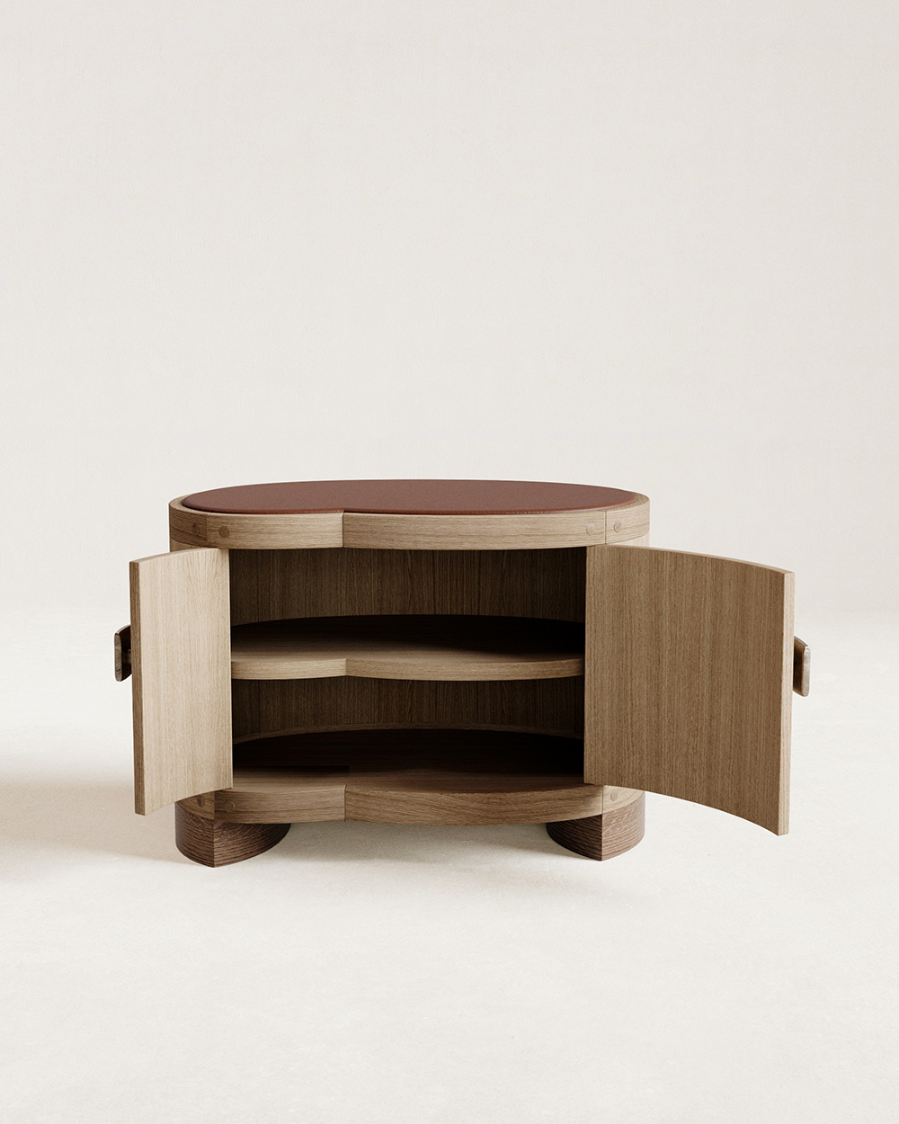 Kong-bedside_Hayung_Park-Kolkhoze-(4)